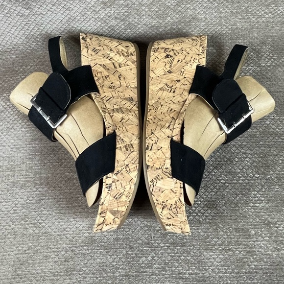 Andrew Geller Jolene Black Wedge Shoes with Cork-Style Sole Sandals size 8 EUC - Picture 4 of 15